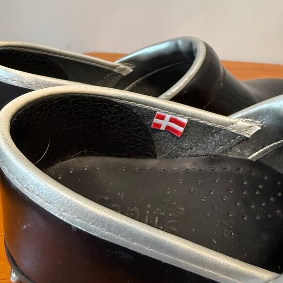 Sanita womens Size 37 Black Leather Clogs With Studded Trim - Picture 6 of 9